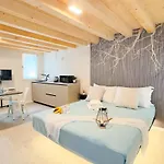 Appartement Graceful Purgatory By Ca-sa Check Chioggia